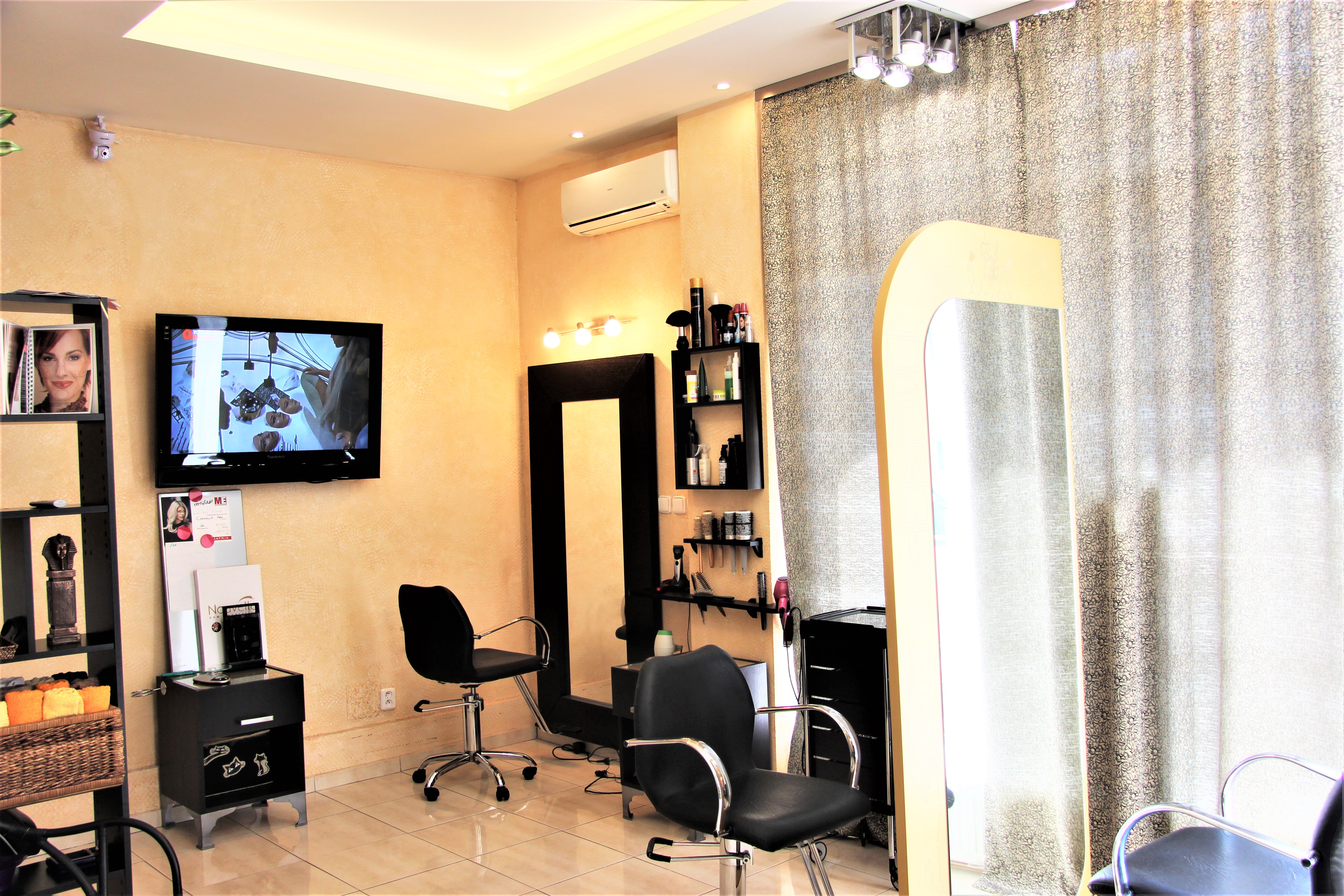 salon-vnutri-reklama.JPG
